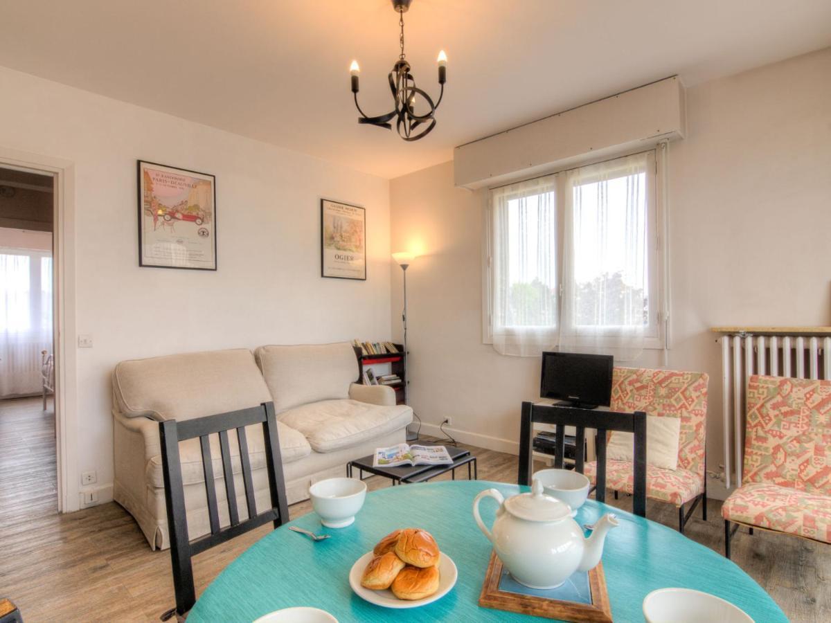 Apartment Castel Guermante By Interhome Довил Екстериор снимка